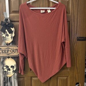 Y2K Daytrip Women's Long Sleeve Top in Rust